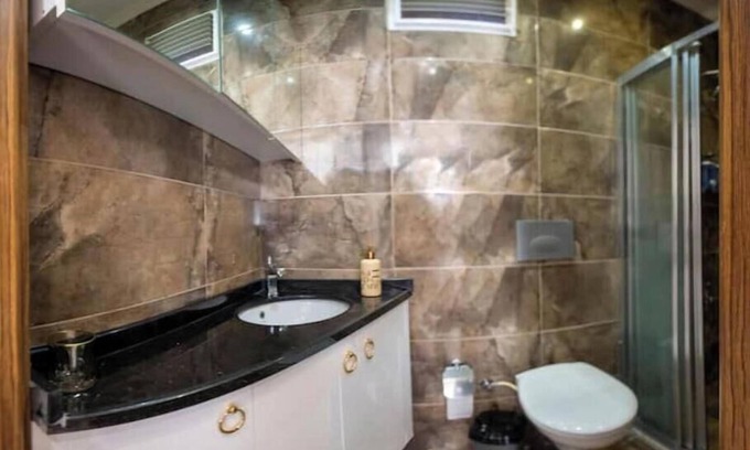 Taksim Apartment | FOR 12 Person - 2 Min to Taksim Square