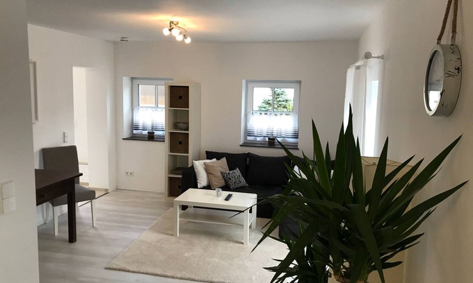 Grossheppach Apartment | For the discerning guest - discount from monthly rent - beautiful terrace