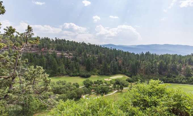 Purgatory Condo | FORE THE VIEWS!