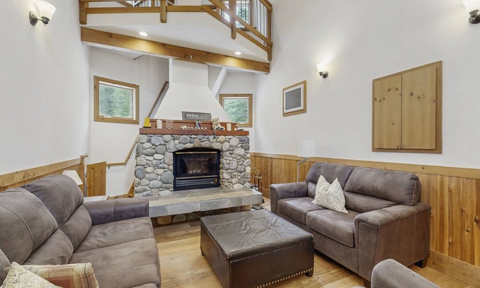 Serene Lakes House | Forest-view home with deck, grill, 2 living areas, fireplace, washer/dryer