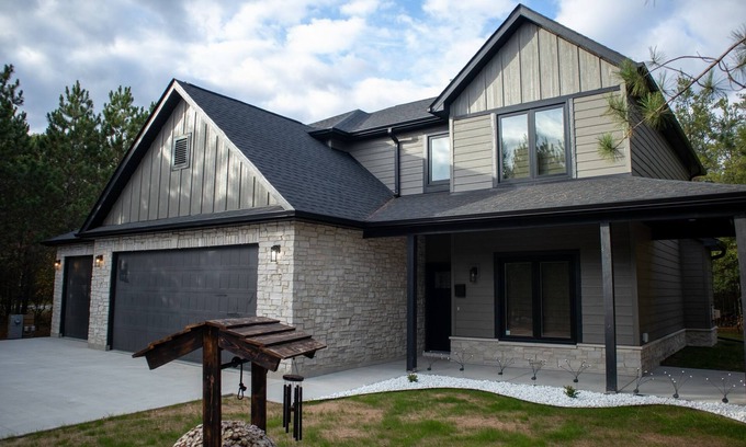 Necedah House | Forest Weekend Vacation Home Close to Castlerock Lake and Buckhorn State Park