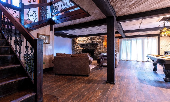 Nadeau House | Forest Whisper Retreat: 4-bdrm lodge in Daggett. Get away and have everything.