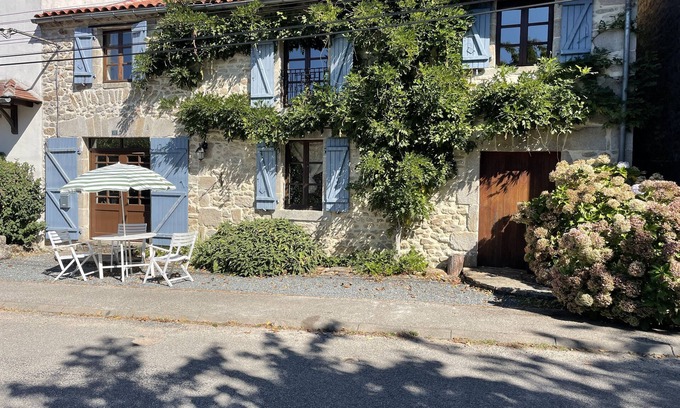 La Chapelle Montbrandeix House | Former rustic bakery, four bedrooms, with pool in idyllic village