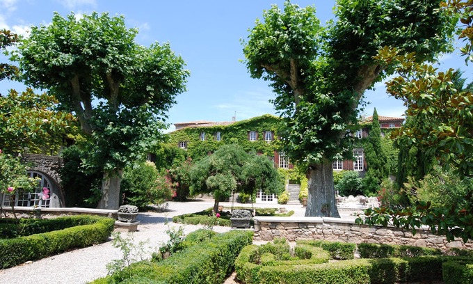 Floure Other | Former Romanesque abbey located 10 minutes from the medieval city of Carcassonne