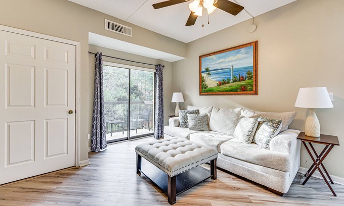 Fort Mill Condo | Fort Mill Condo w/Balcony: 3 Mi to Carowinds