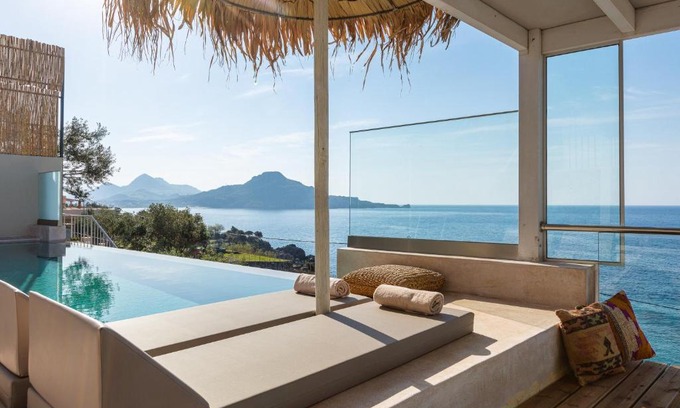 Agios Vasileios Villa | Fotinari Villas