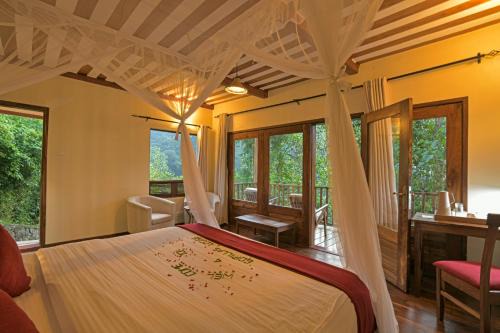 Kabale Hotel | Four Gorillas Lodge
