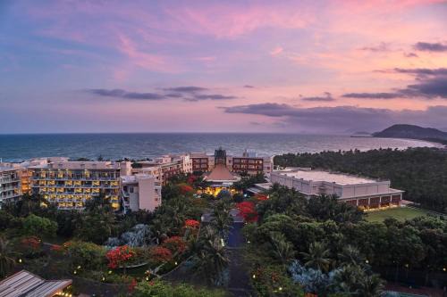 Wanning Hotel | Four Points by Sheraton Shenzhou Peninsula Resort