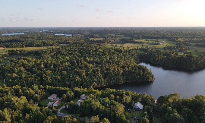 Dunchurch Cottage | Four Season, 5-bedroom cottage with many amenities