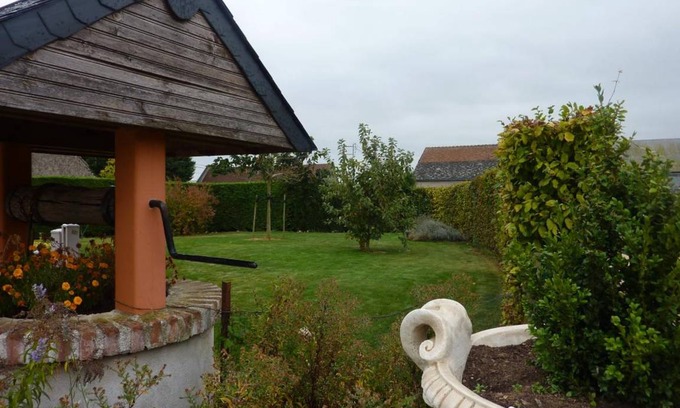 La Chapelle-Saint-Martin-en-Plaine Cottage | 120 m² Cabin ∙ 3 bedrooms ∙ 7 guests