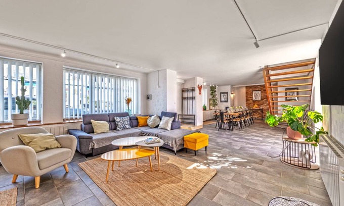 Brignogan-Plage House | 240 m² House ∙ 5 bedrooms ∙ 15 guests