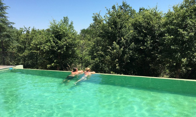 Saint-Maximin-la-Sainte-Baume House | Fully equipped luxury studio with heated infinity pool 12 x 6 m