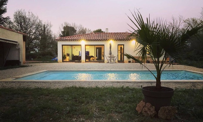 Saint-Maximin-la-Sainte-Baume Villa | Casa Serena: the perfect Carrefour for the Provence and Cote d'Azur region