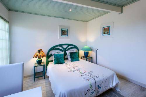 Saint-Sulpice-de-Faleyrens Apartment | 35 m² Apartment ∙ 1 bedroom ∙ 2 guests