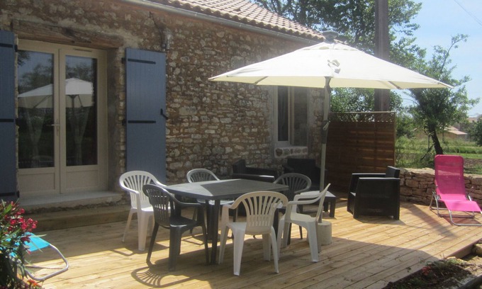 Sorges-et-Ligueux-en-Perigord House | Aux Délices de Saleix, Gîte la Truffe, Idéal Pour se Ressourcer à la Campagne