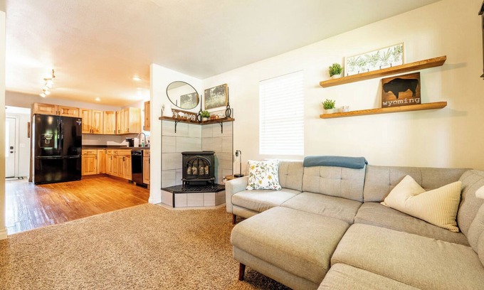 Sheridan House | Frackleton Charming Escape
