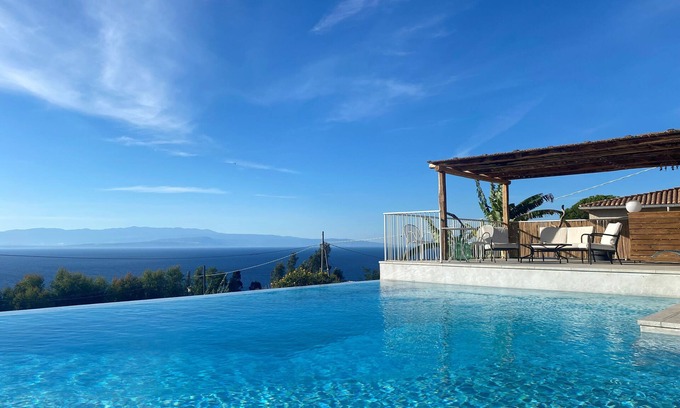 Ricadi House | Francesco and Michaela Villas