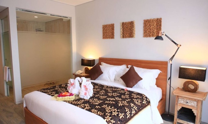 Batuan Apartment | Freddies Villas Ubud – Deluxe Room #04