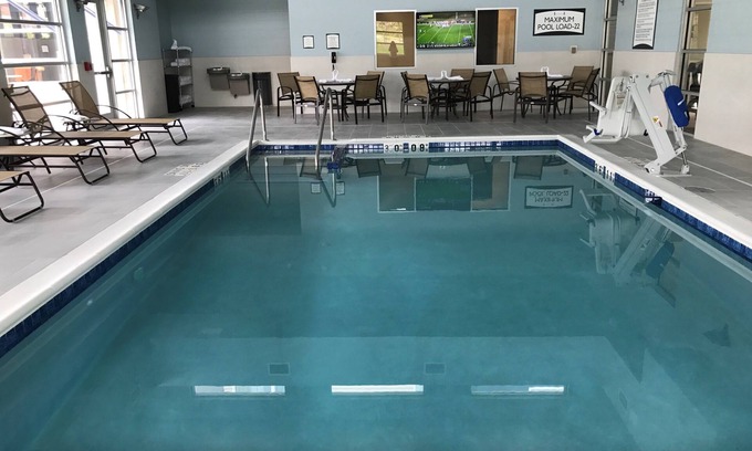 Madison Condo | Free Breakfast. Pool with a Slide. Your Next Trip!