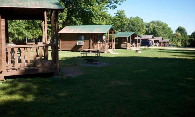 Fremont Resort | Fremont RV Campground Cabin 8