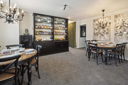 Scarness Bed & Breakfast | Freshwater BnB