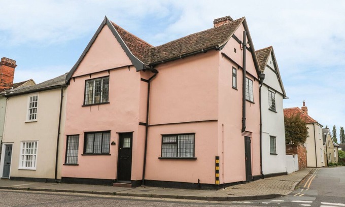 Sudbury House | FRIARS RETREAT, family friendly in Sudbury