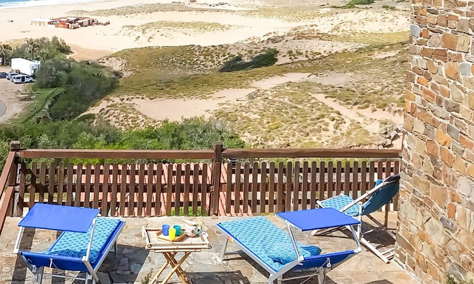 Torre dei Corsari Apartment | From this vacation apartment you have a breathtaking view of the highest fossil dunes in Europe (the