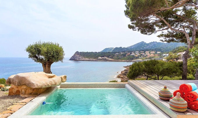 Provensals Villa | Front-Line Sea Villa In Mallorca. Up to 6 Guests