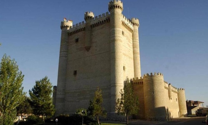 Fuensaldana Condo | FUENSALDAÑA TURÍSTICA Tourist House Nº 47-28
