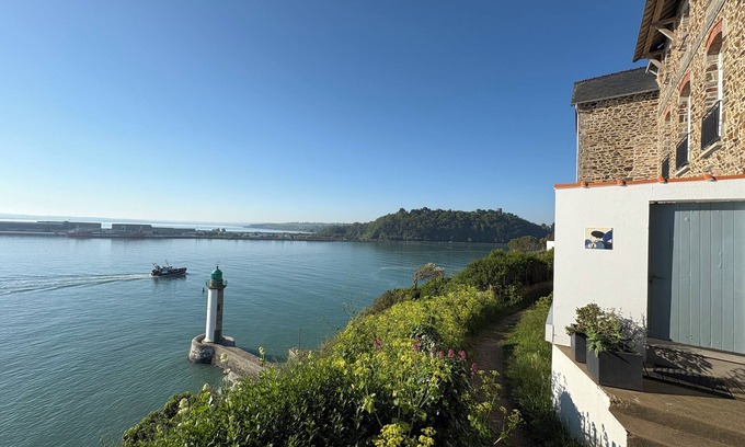 Plerin Apartment | FULL SEA VIEW, EXCEPTIONAL apartment Phare de la pointe à l'aigle 4/6 Pers