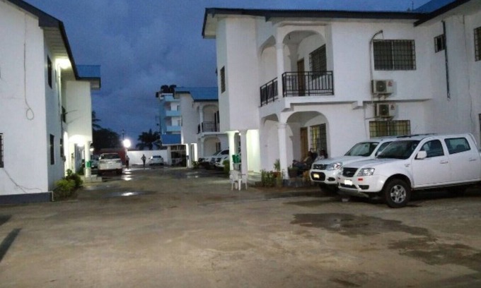 Monrovia House | Fully Furnished & Serviced 1Bed apartment Fifteen