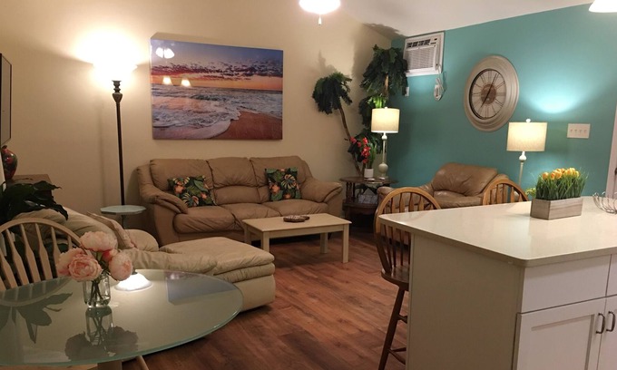 Ferris House | Fully furnished spacious cabin in rural neighborhood.