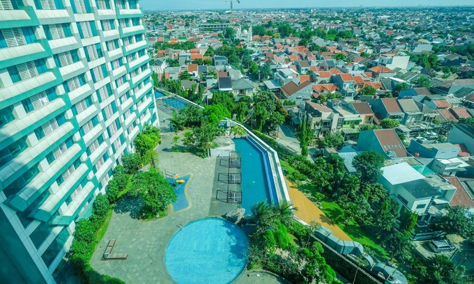 Pekayon Jaya Apartment | Fully Furnished With Comfy Design Studio Grand Kamala Lagoon Apartment