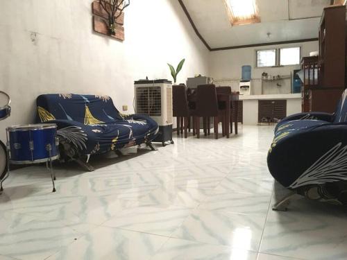 Nabunturan Apartment | Fully-furnished with Wi-Fi at Davao de Oro