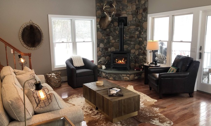Bloomfield Cabin | Fully Remodeled Private Cabin in the Heart of the Finger Lakes