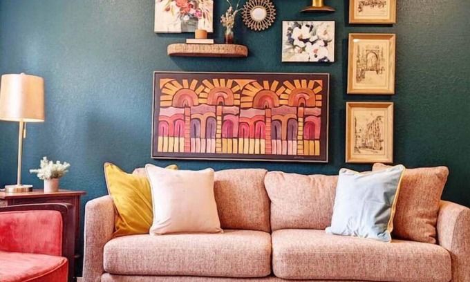 Manhattan House | Funky Fun Treehouse Duplex