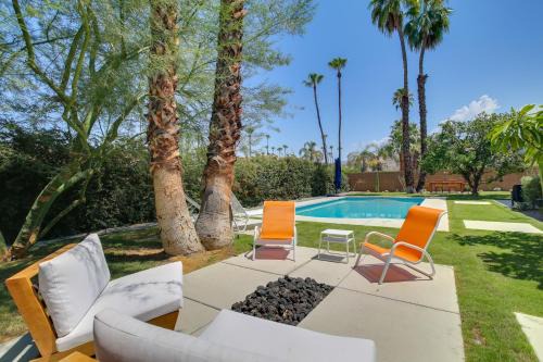 Palm Springs House | Funky Palm Springs Paradise Near Golf Courses