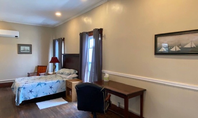 Hannibal Apartment | Furnished studio apartment in the heart Historic Hannibal, Missouri.
