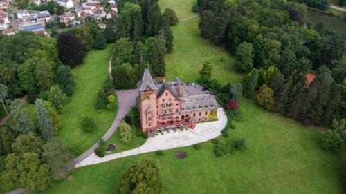 Mettlach Hotel | Gästehaus Schloss Saareck