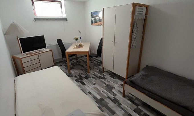 Weiße Schanze House | Gästezimmer Salzgitter II in Wolfenbüttel
