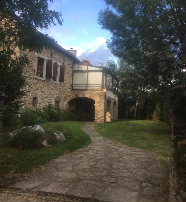 Quins House | Gîte à la campagne