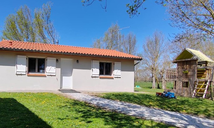 Revel House | Gîte à la Ferme de la Bouriette