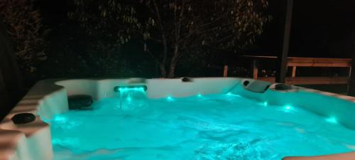 Futeau House | Gîte 4 étoiles La Belle Eau Calme