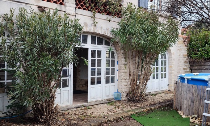 Viviers Apartment | Gîte Ardèche Magnolia