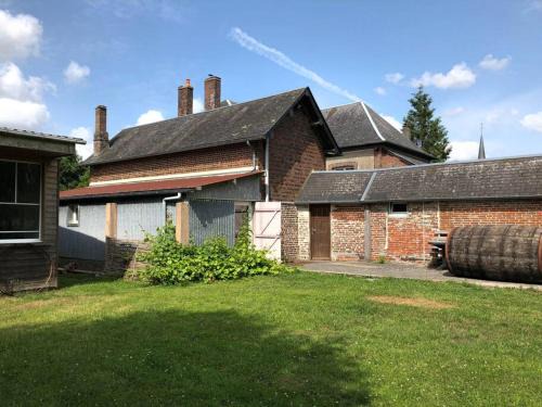 Saint-Aubin-de-Bonneval House | Gîte au cœur d'une résidence d'artiste