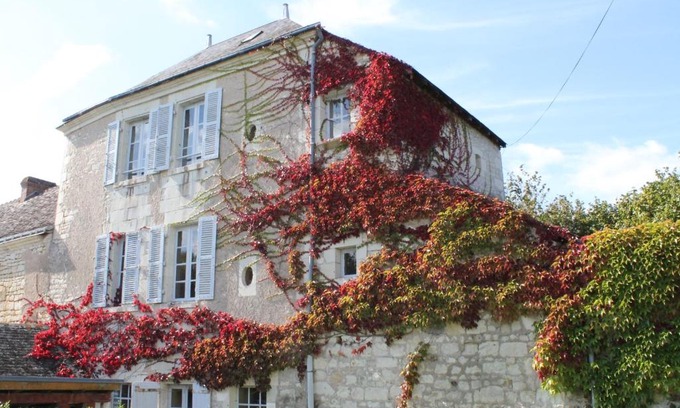 La Roche-Posay House | Gîte au calme avec jardin et WIFI à La Roche-Posay - FR-1-541-52