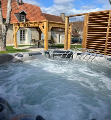 Brouchaud House | Gîte avec jacuzzi 6 personnes