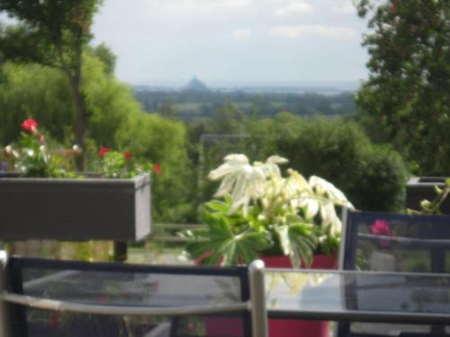 Lolif House | Gîte avec vue sur Mont Saint Michel