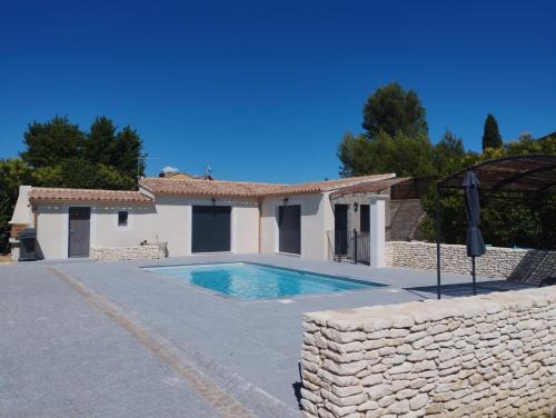 Gargas House | Gîte chez l'habitant indépendant "La villa des ocres"