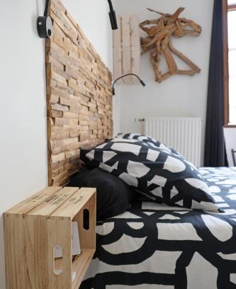 Saint-Montan Apartment | Gîte climatisé "Baugallo Acampadis"